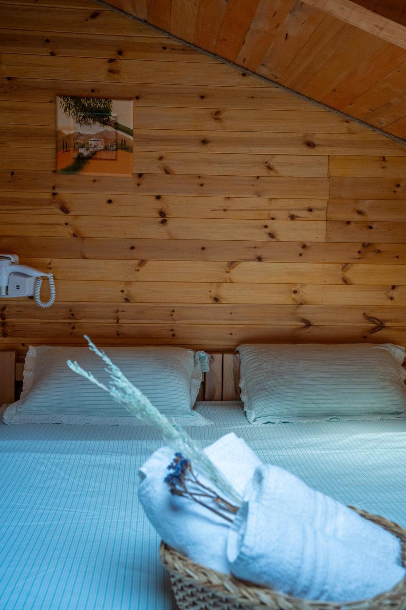 Bee Eco Guest House Moll' e Shoshit Exterior photo