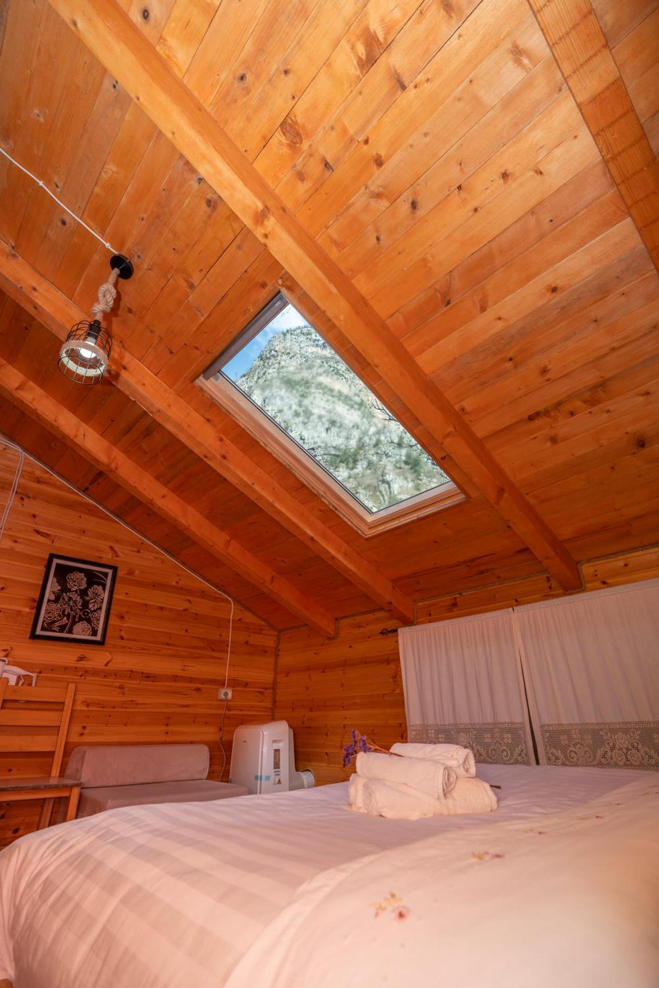 Bee Eco Guest House Moll' e Shoshit Exterior photo